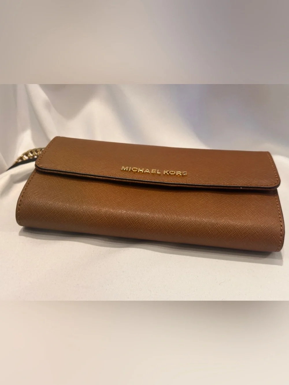 Michael Kors Brown Saffiano Leather Crossbody Wallet/ NWOT